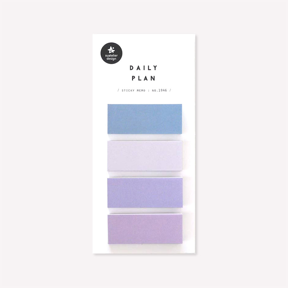 Daily plan memo notes no. 1946 by Suatelier. This pack of sticky memo notes includes four rectangular designs in different shades of blue and purple.