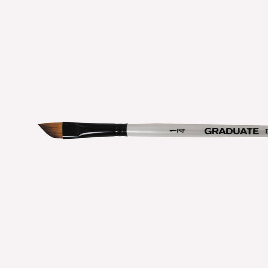 Daler-Rowney graduate synthetic sword brush in size 1/4 inch, with angled bristles, a black ferrule and a white handle. Suitable for painting with acrylic, watercolour and gouache. 