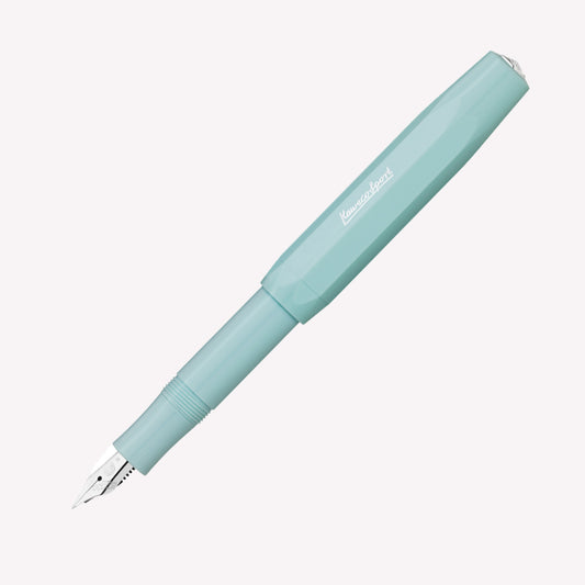 Kaweco Skyline Sport fountain pen with a mint green barrel and a fine silver nib. 