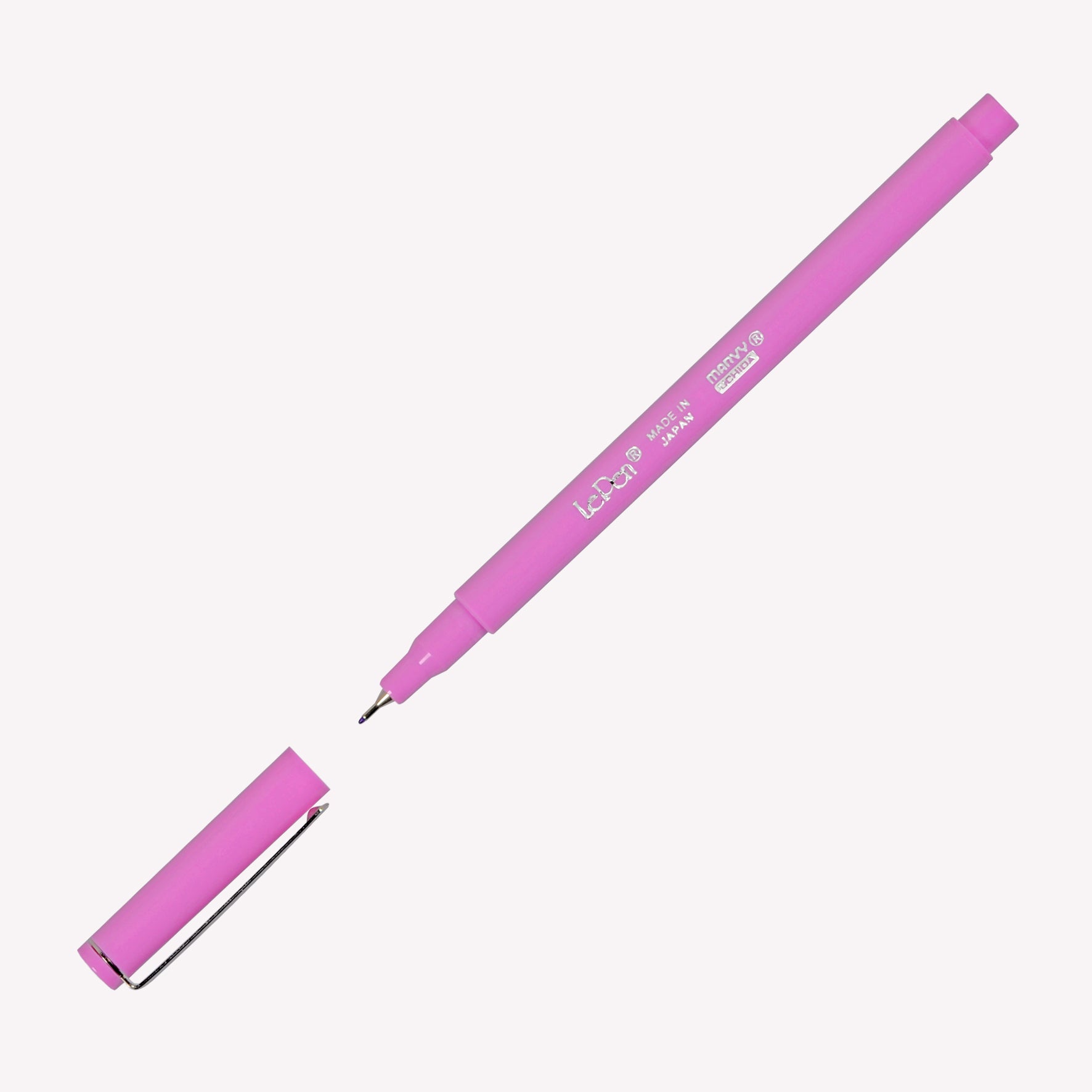 Open Marvy Uchida Le Pen fineliner in orchid.