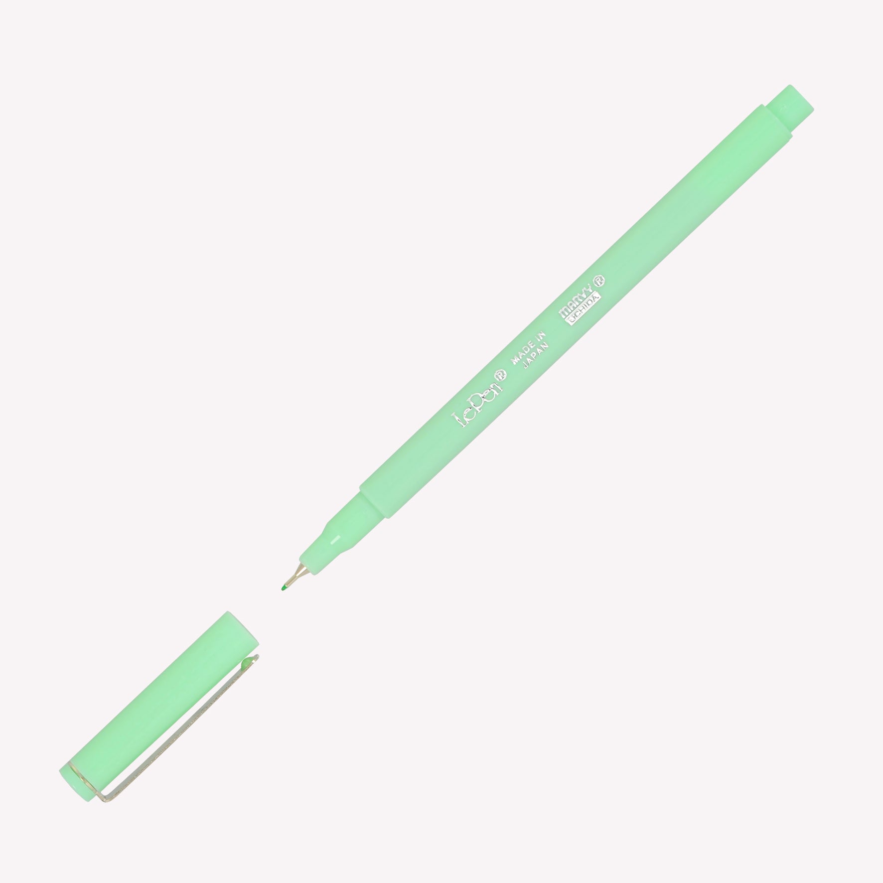 Open Marvy Uchida Le Pen fineliner in peppermint.